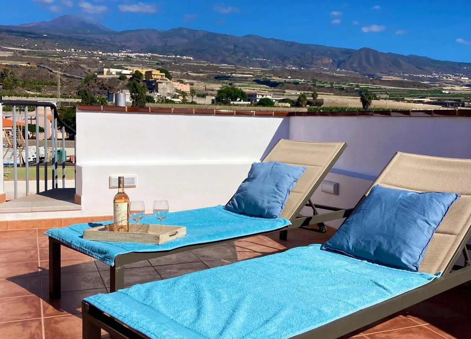 Villa Romantica Ocean Retreat Alcalá la Real شقة