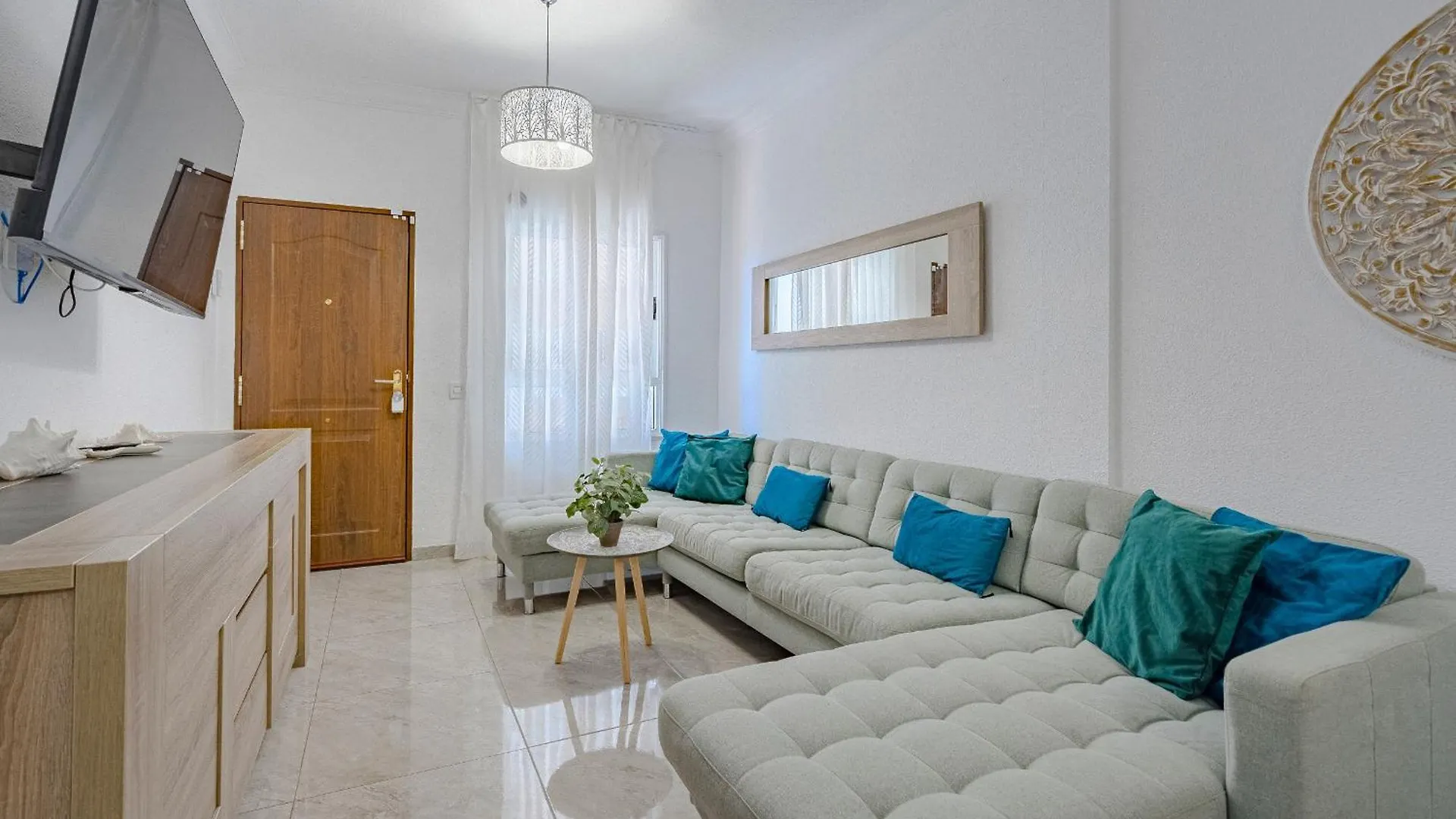 Villa Romantica Ocean Retreat Alcalá la Real شقة